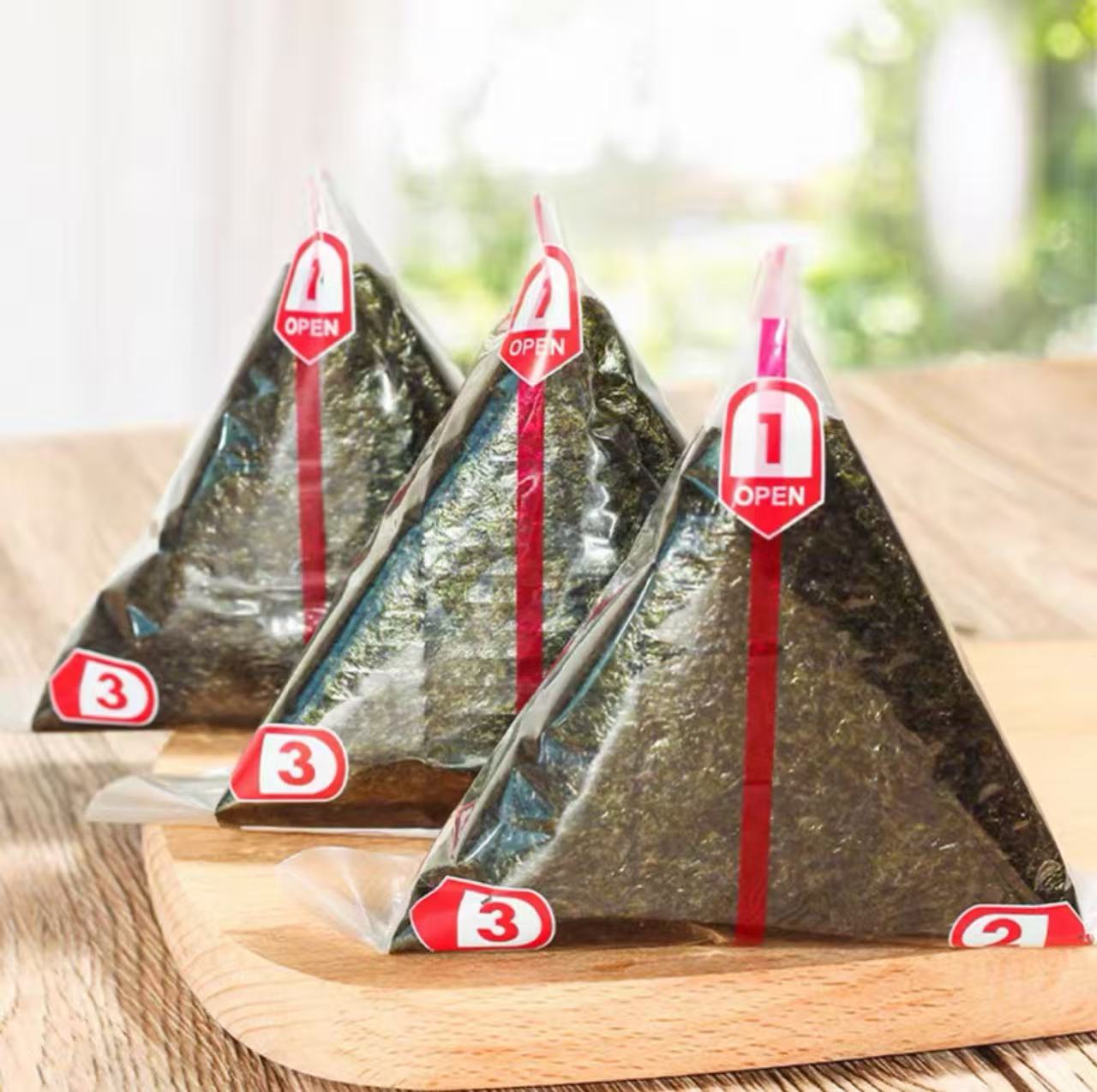 Onigiri Verpackung mit Nori (Grade B) 100 Stück